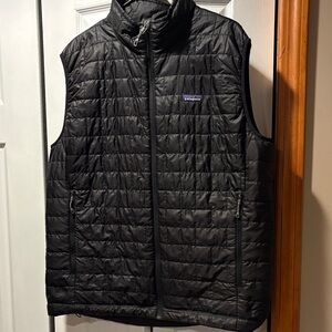 Patagonia Men's Black Nano Puff Quilted Vest